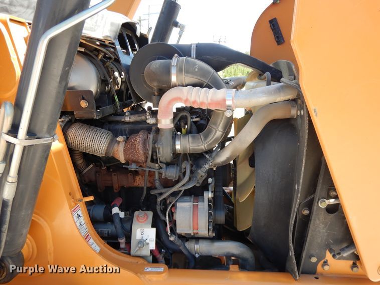 image for item DE5663 2014 Case 580 Super N  backhoe
