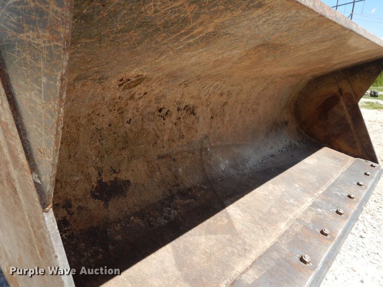 image for item DE5663 2014 Case 580 Super N  backhoe