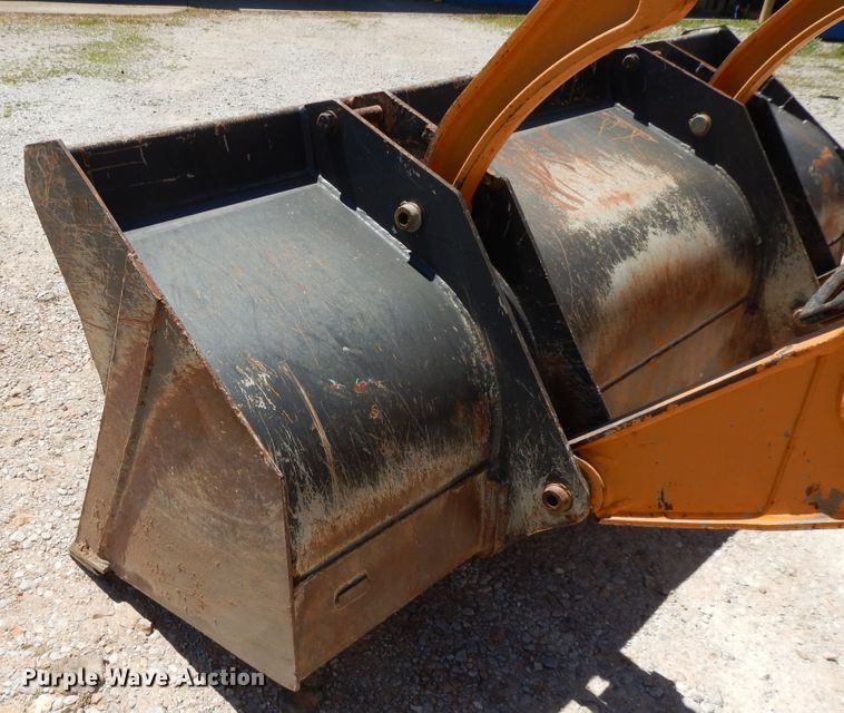 image for item DE5663 2014 Case 580 Super N  backhoe