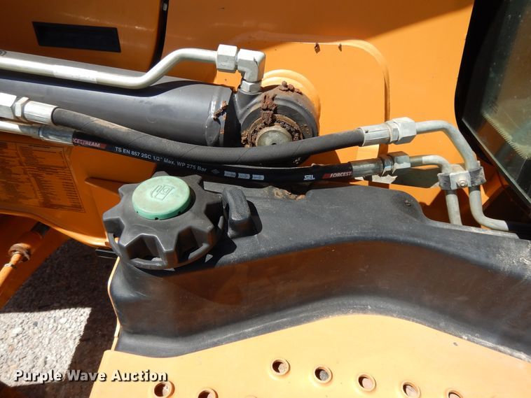 image for item DE5663 2014 Case 580 Super N  backhoe