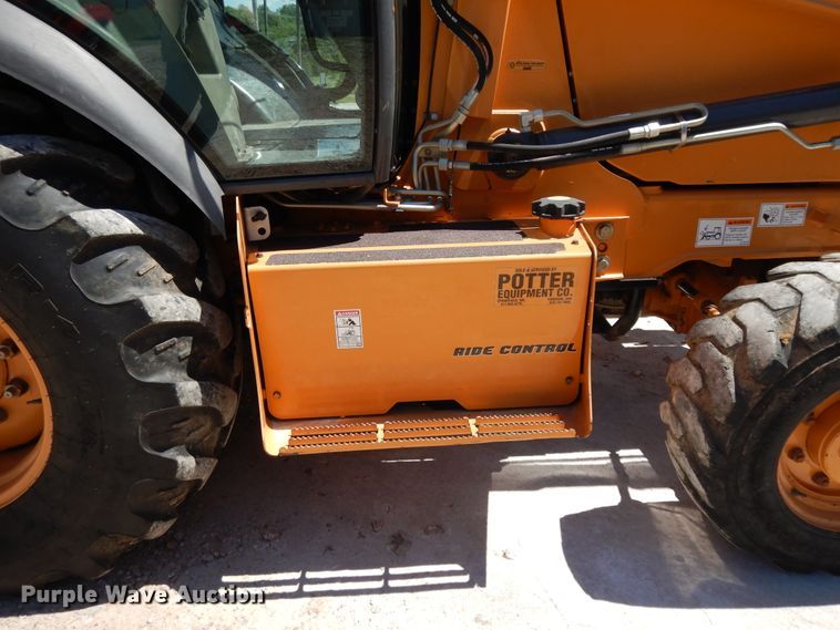 image for item DE5663 2014 Case 580 Super N  backhoe