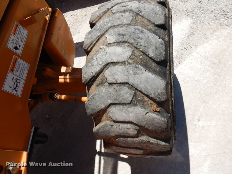 image for item DE5663 2014 Case 580 Super N  backhoe