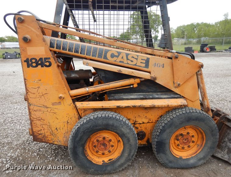 image for item DE5671 1980 Case 1845  skid steer loader
