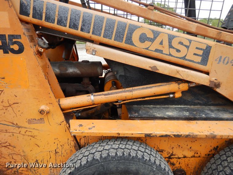 image for item DE5671 1980 Case 1845  skid steer loader