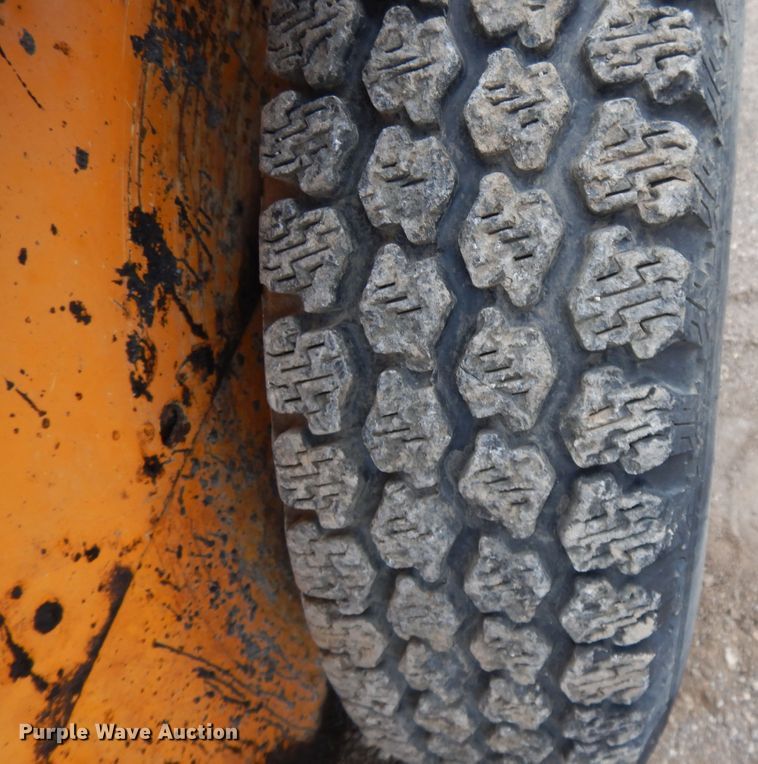 image for item DE5671 1980 Case 1845  skid steer loader