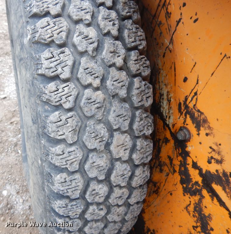 image for item DE5671 1980 Case 1845  skid steer loader