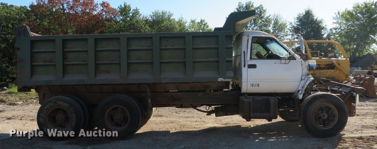 image for item DE8266 1991 GMC TopKick C6500 SL dump truck