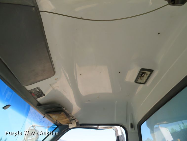 image for item DE8266 1991 GMC TopKick C6500 SL dump truck