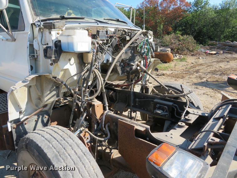 image for item DE8266 1991 GMC TopKick C6500 SL dump truck