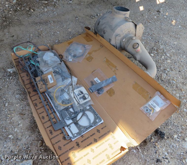 image for item DE8266 1991 GMC TopKick C6500 SL dump truck