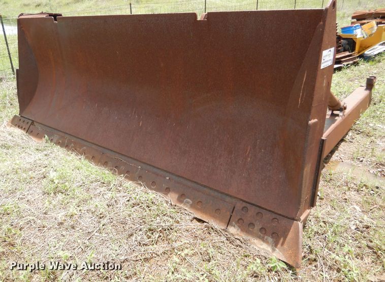 image for item DF2632 141"W straight dozer blade
