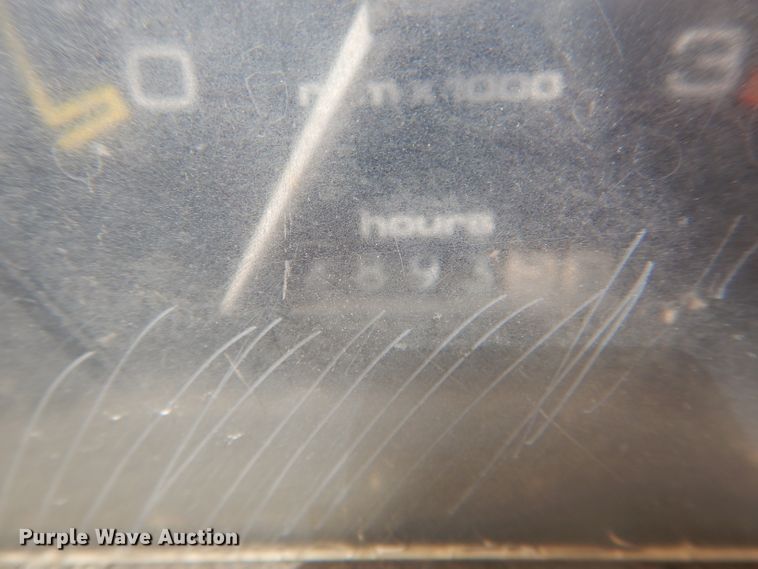 image for item DF3127 1992 Case 586E forklift