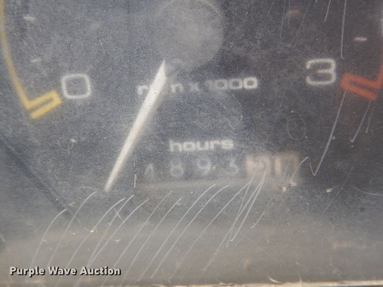 image for item DF3127 1992 Case 586E forklift