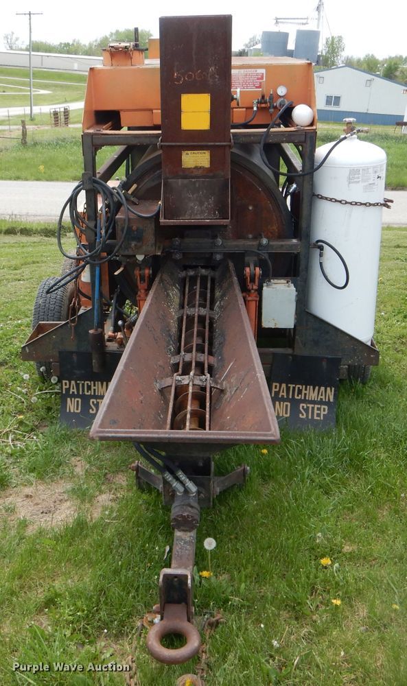 image for item DF3131 Patchman 720 asphalt recycler