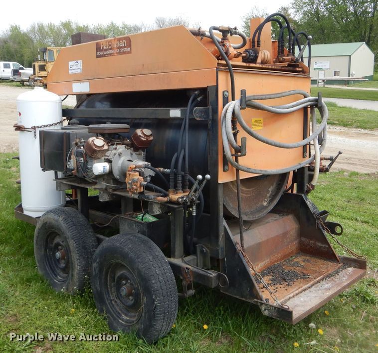 image for item DF3131 Patchman 720 asphalt recycler