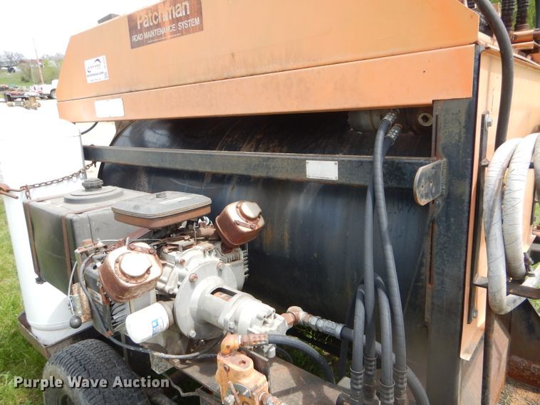 image for item DF3131 Patchman 720 asphalt recycler