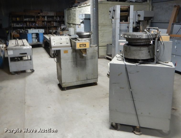 image for item DF3132 Delta counters and conveyors