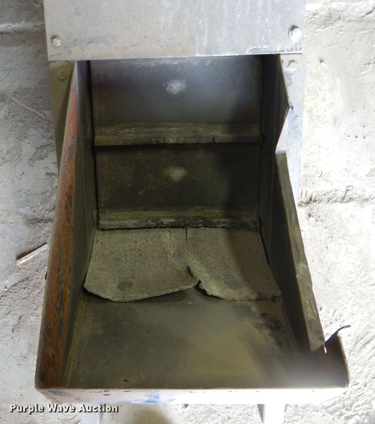 image for item DF3133 (3) Hytrol conveyors