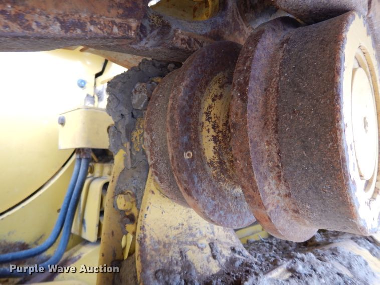 image for item DF4008 2006 Komatsu D61PX-15  dozer