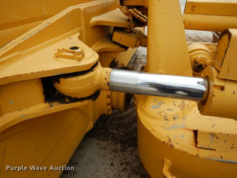 image for item DF4008 2006 Komatsu D61PX-15  dozer