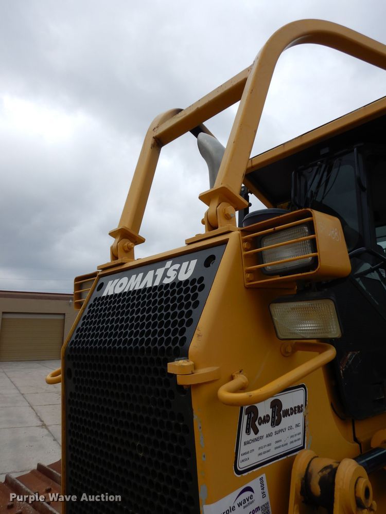 image for item DF4008 2006 Komatsu D61PX-15  dozer