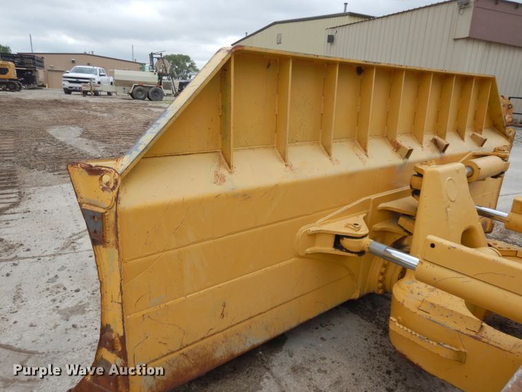 image for item DF4008 2006 Komatsu D61PX-15  dozer