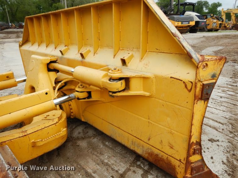 image for item DF4008 2006 Komatsu D61PX-15  dozer