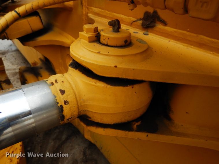 image for item DF4008 2006 Komatsu D61PX-15  dozer