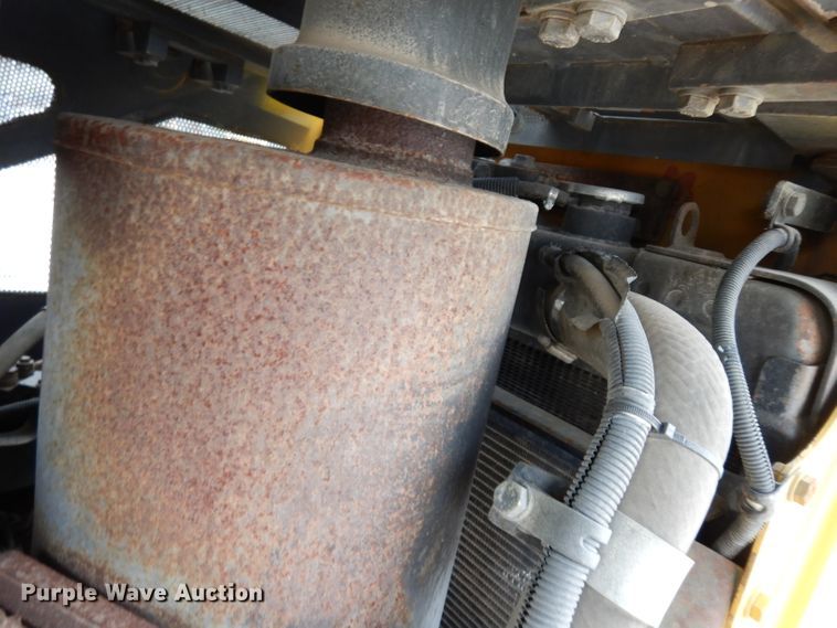 image for item DF4008 2006 Komatsu D61PX-15  dozer