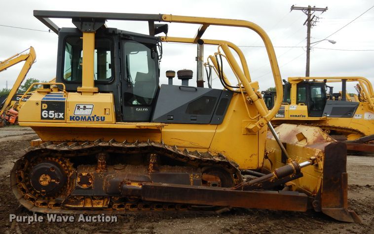image for item DF4009 2004 Komatsu D65EX-15  dozer