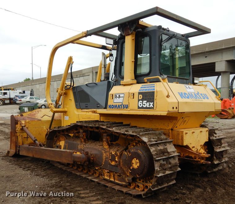 image for item DF4009 2004 Komatsu D65EX-15  dozer