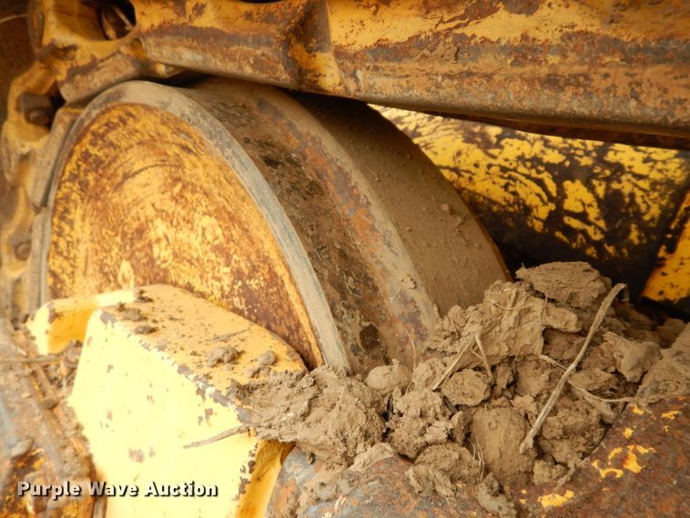 image for item DF4009 2004 Komatsu D65EX-15  dozer