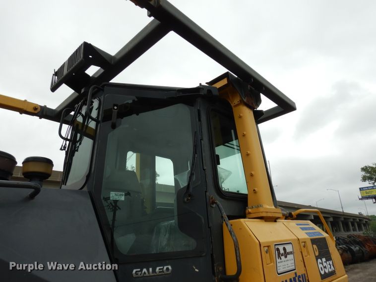 image for item DF4009 2004 Komatsu D65EX-15  dozer