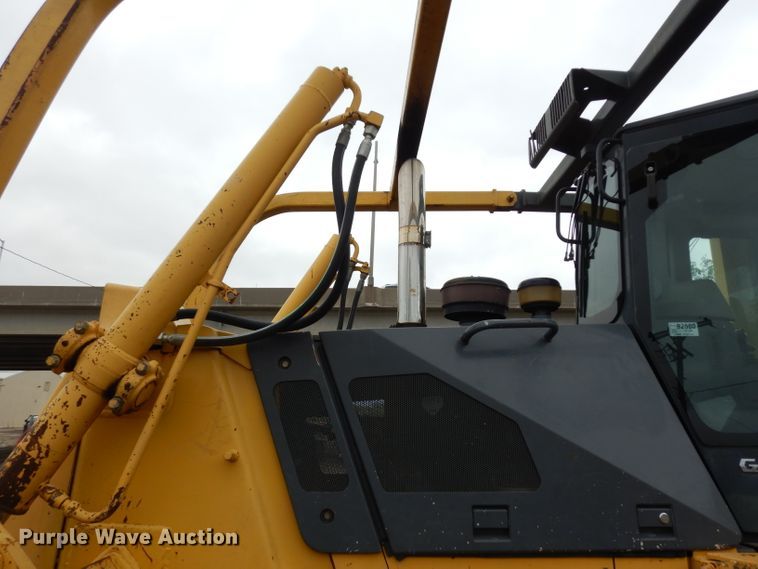 image for item DF4009 2004 Komatsu D65EX-15  dozer