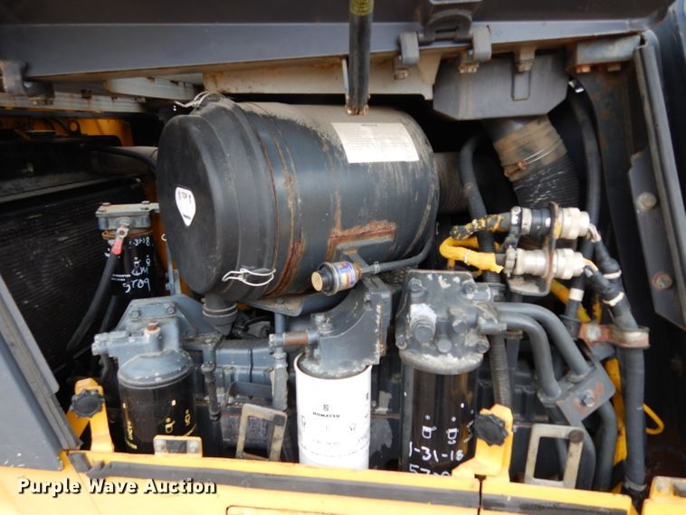 image for item DF4009 2004 Komatsu D65EX-15  dozer