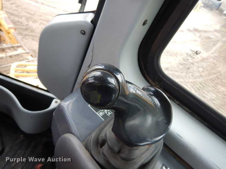 image for item DF4009 2004 Komatsu D65EX-15  dozer