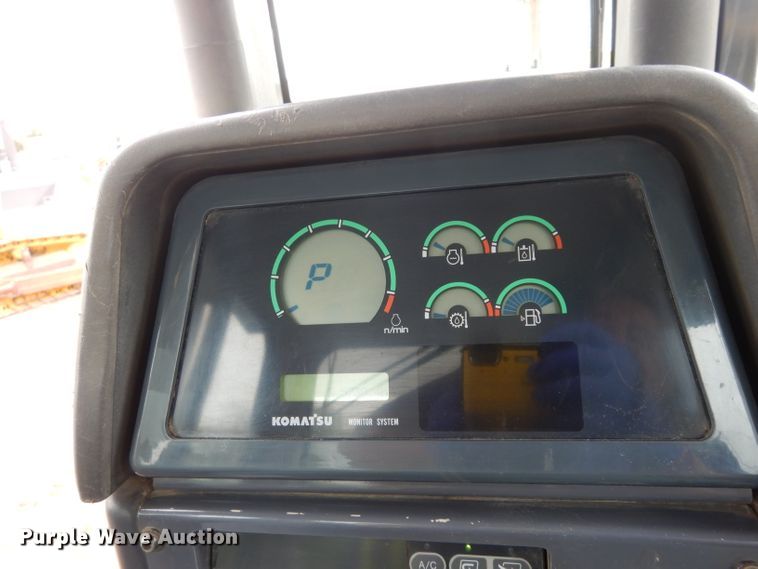 image for item DF4009 2004 Komatsu D65EX-15  dozer