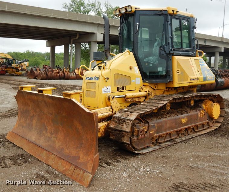 image for item DF4010 2009 Komatsu D51EX-22  Series 22 dozer