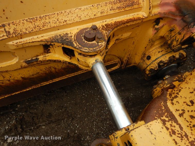 image for item DF4010 2009 Komatsu D51EX-22  Series 22 dozer