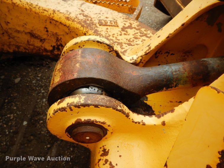 image for item DF4010 2009 Komatsu D51EX-22  Series 22 dozer