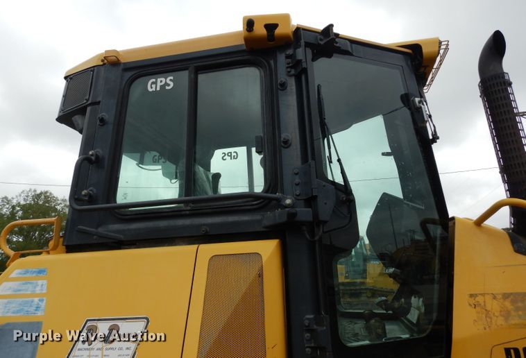 image for item DF4010 2009 Komatsu D51EX-22  Series 22 dozer