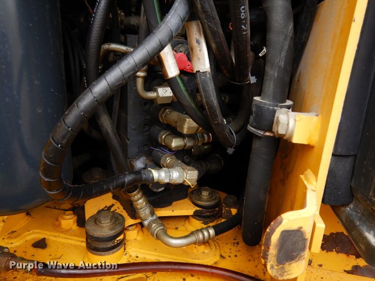 image for item DF4010 2009 Komatsu D51EX-22  Series 22 dozer