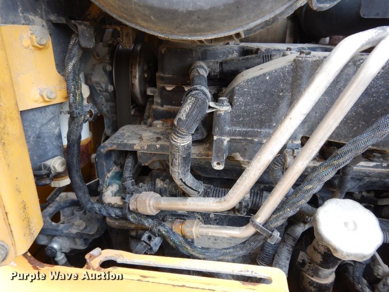 image for item DF4010 2009 Komatsu D51EX-22  Series 22 dozer