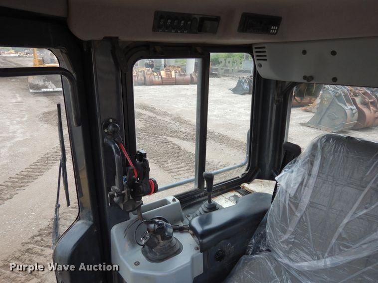 image for item DF4010 2009 Komatsu D51EX-22  Series 22 dozer