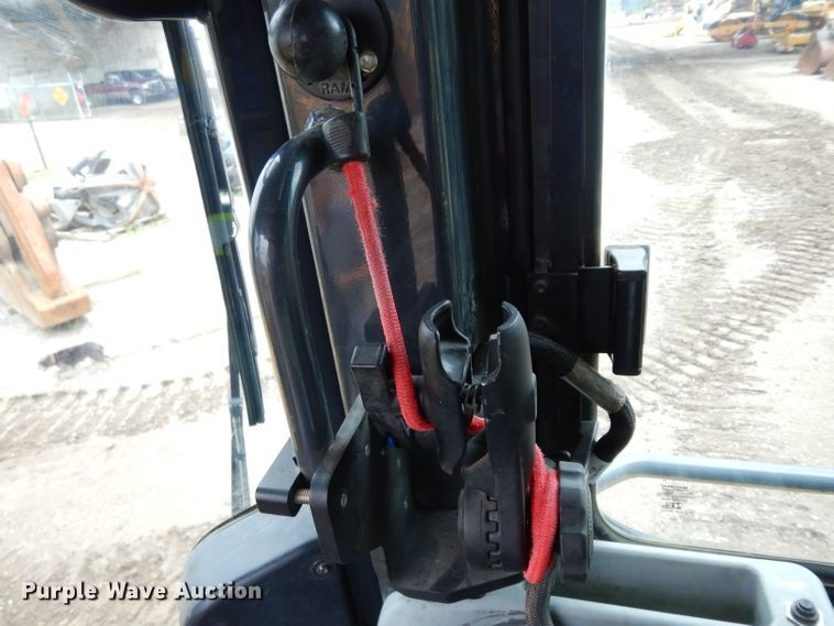 image for item DF4010 2009 Komatsu D51EX-22  Series 22 dozer