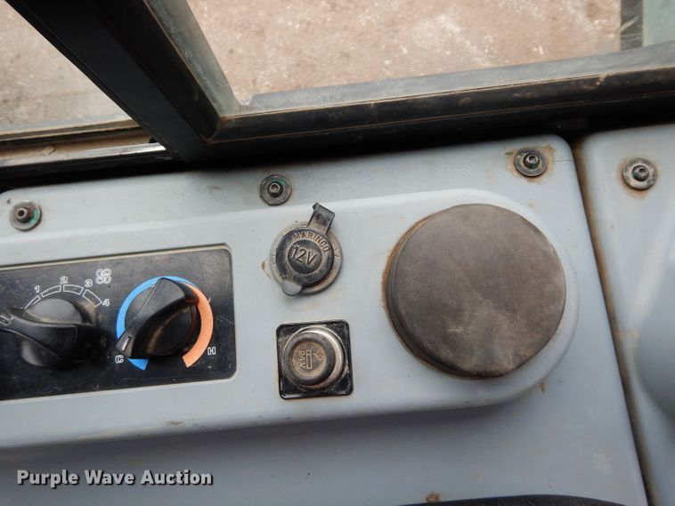 image for item DF4010 2009 Komatsu D51EX-22  Series 22 dozer