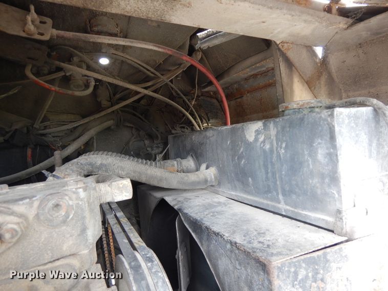 image for item DF5357 1983 Ottawa Commander yard truck