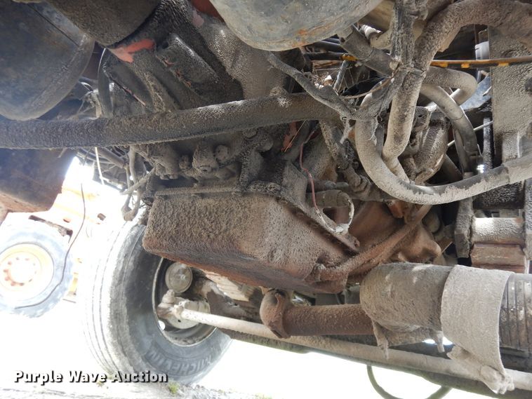 image for item DF5357 1983 Ottawa Commander yard truck