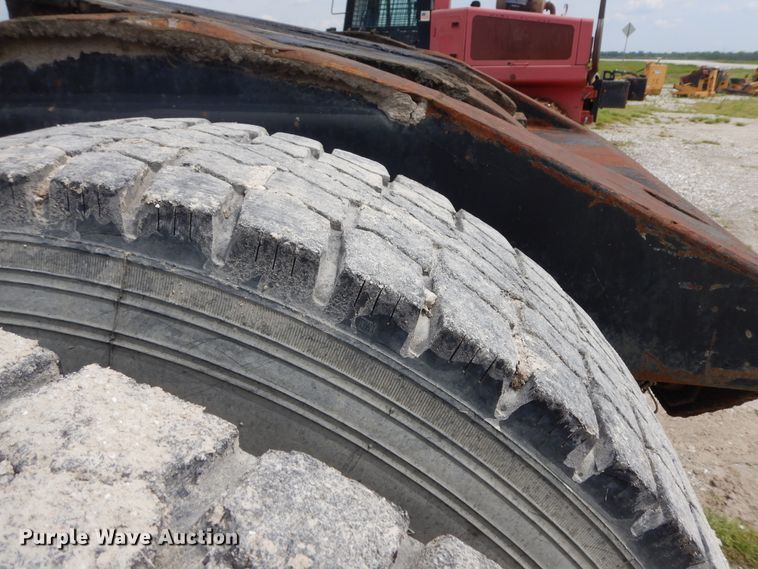 image for item DF5357 1983 Ottawa Commander yard truck