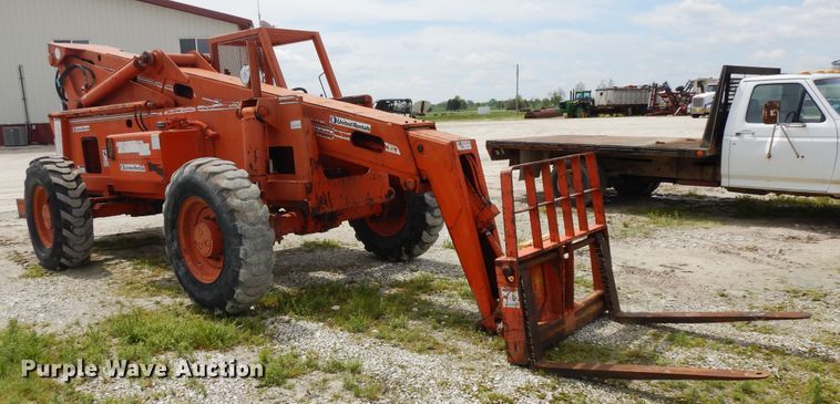 image for item DF5358 1997 Traverse TL8040  telehandler